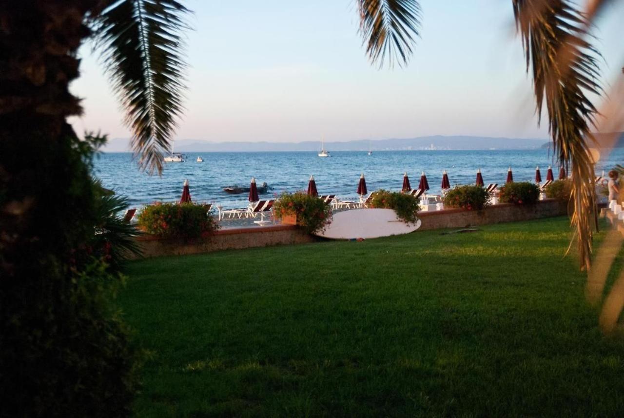 Appartamento 4 Posti Letto N 238 Presso Residence Golf Hotel Punta Ala Buitenkant foto